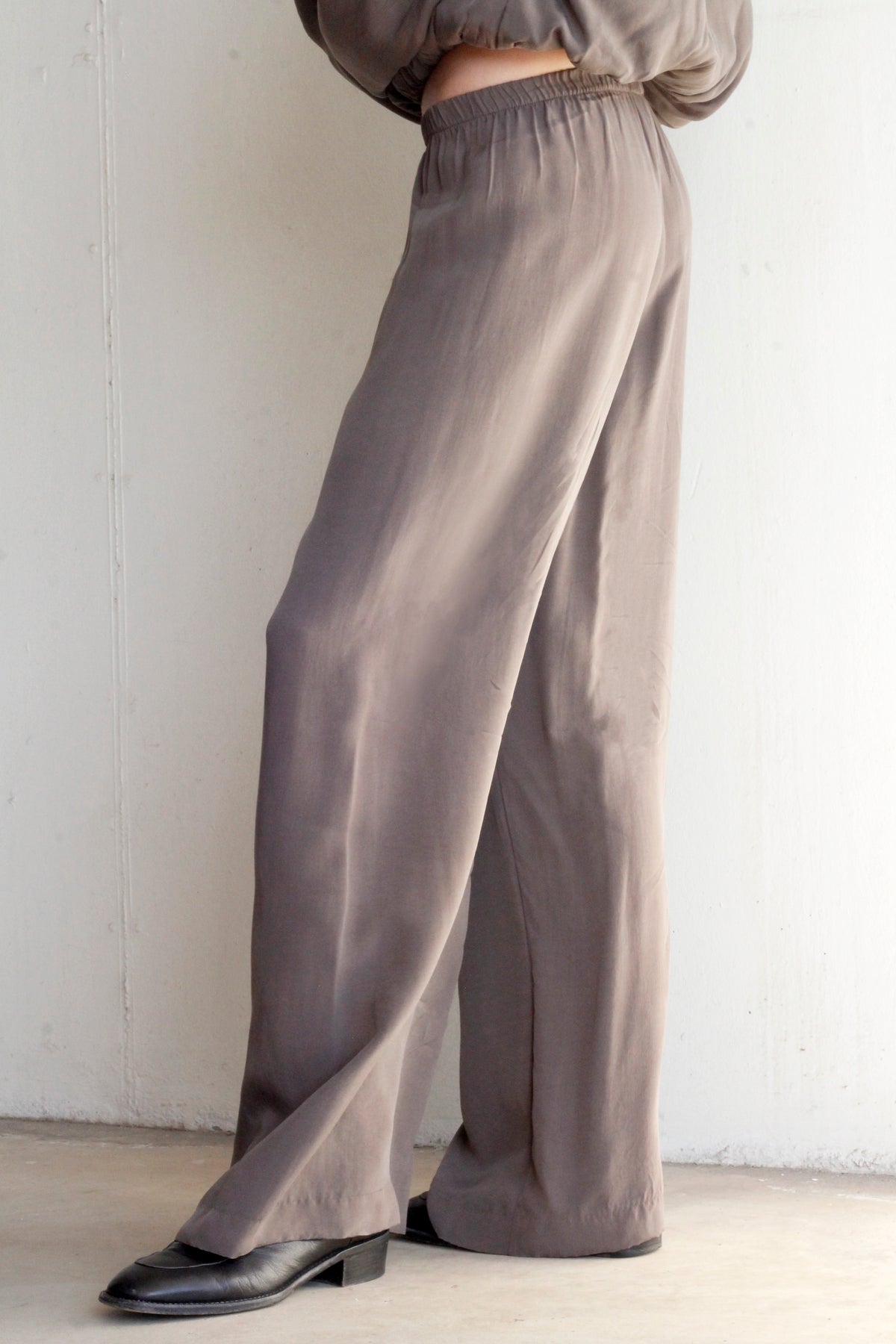 NIGHT TROUSERS